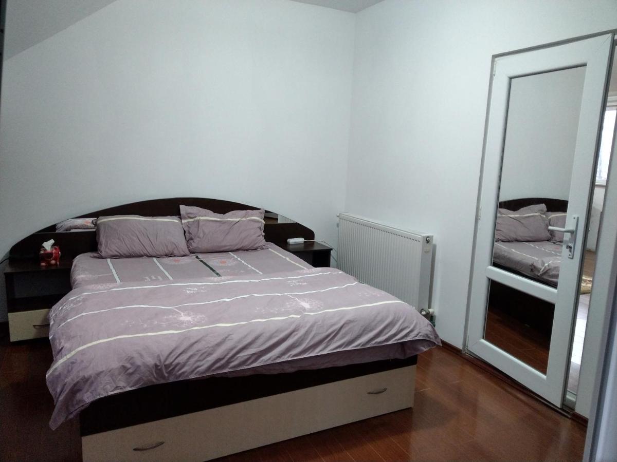Apartament 5 Camere Cu Balcon Costinesti Plaja 5 Minute Nucilor 6 Exterior photo
