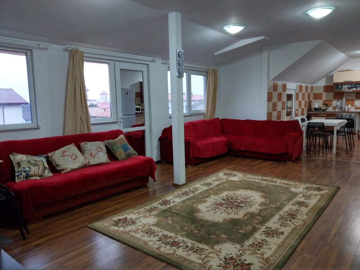 Apartament 5 Camere Cu Balcon Costinesti Plaja 5 Minute Nucilor 6 Exterior photo